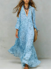 Carmen | Vestido Maxi Fluido con Estampado Animal Print y Escote V Profundo